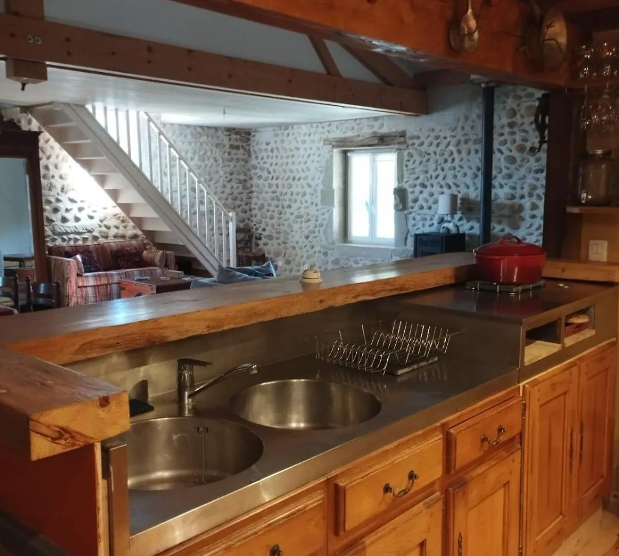 Villa Retour Aux Sources à Saint-Lattier 0*,  France